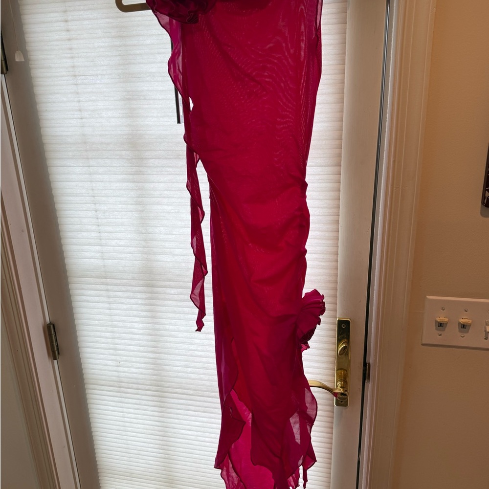 Chic Fuchsia Maxi Dress